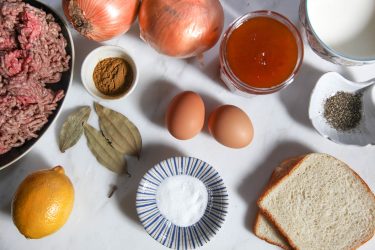 ingredients for bobotie