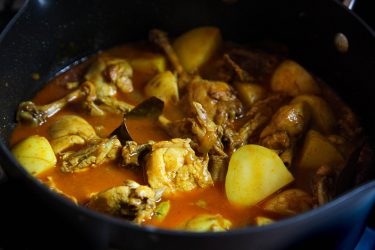 Munim's Bangladeshi chicken curry