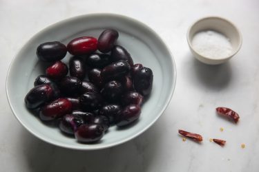 ingredients for Jaam Bhorta (or Black Plum Salsa)