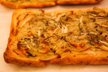 potato pizza with fresh rosemary, olive oil & sea salt