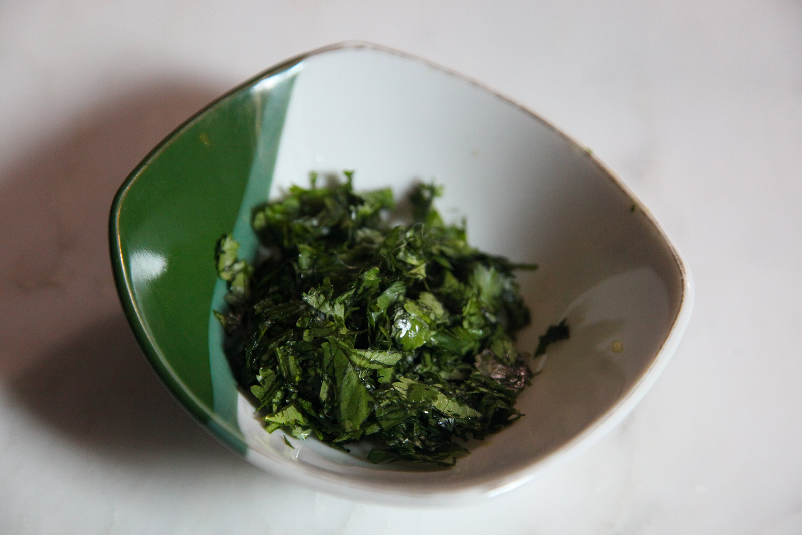 Chopped fresh cilantro leaves