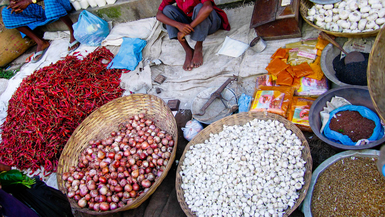 open-air farmer's market in Bangladesh